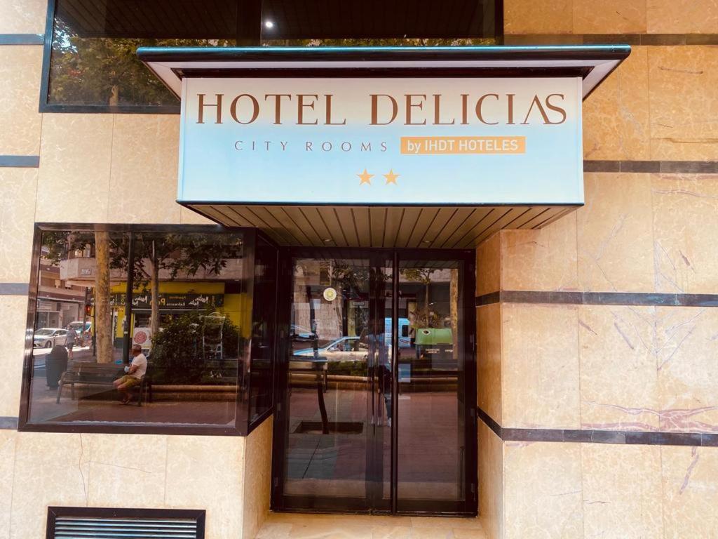 Hotel Delicias (Adults Only) 萨拉戈萨 外观 照片